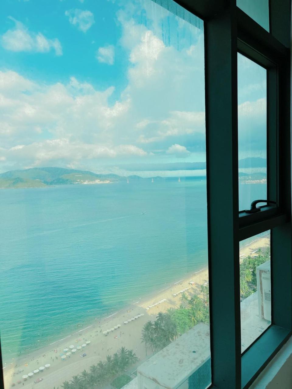 Gold Beach Nha Trang Apartment Exterior foto