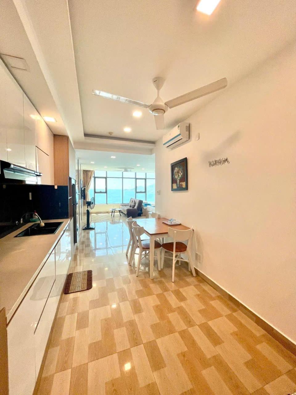 Gold Beach Nha Trang Apartment Exterior foto